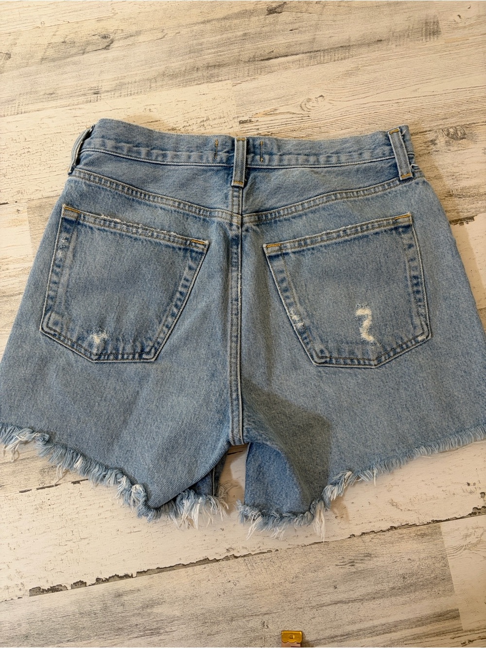 Agolde Parker Long High-Rise Distressed Denim Shorts - Picture 8 of 14